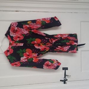 Isaac Mizrahi Live! floral print button up shirt- Size XS